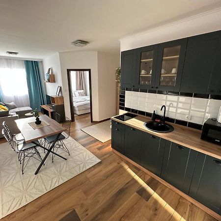 Sky Lux Apartmani Surčin Εξωτερικό φωτογραφία