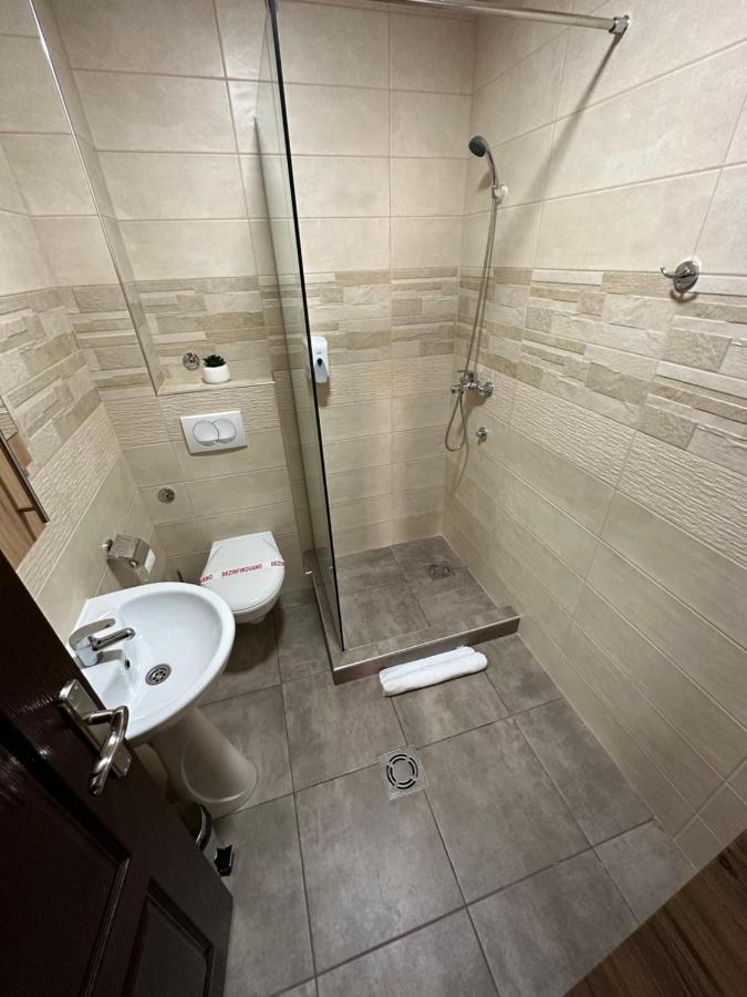 Sky Lux Apartmani Surčin Εξωτερικό φωτογραφία