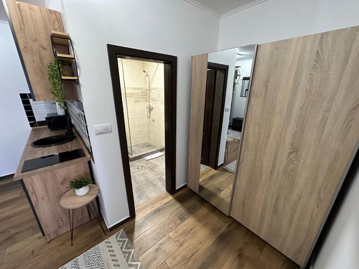 Sky Lux Apartmani Surčin Εξωτερικό φωτογραφία