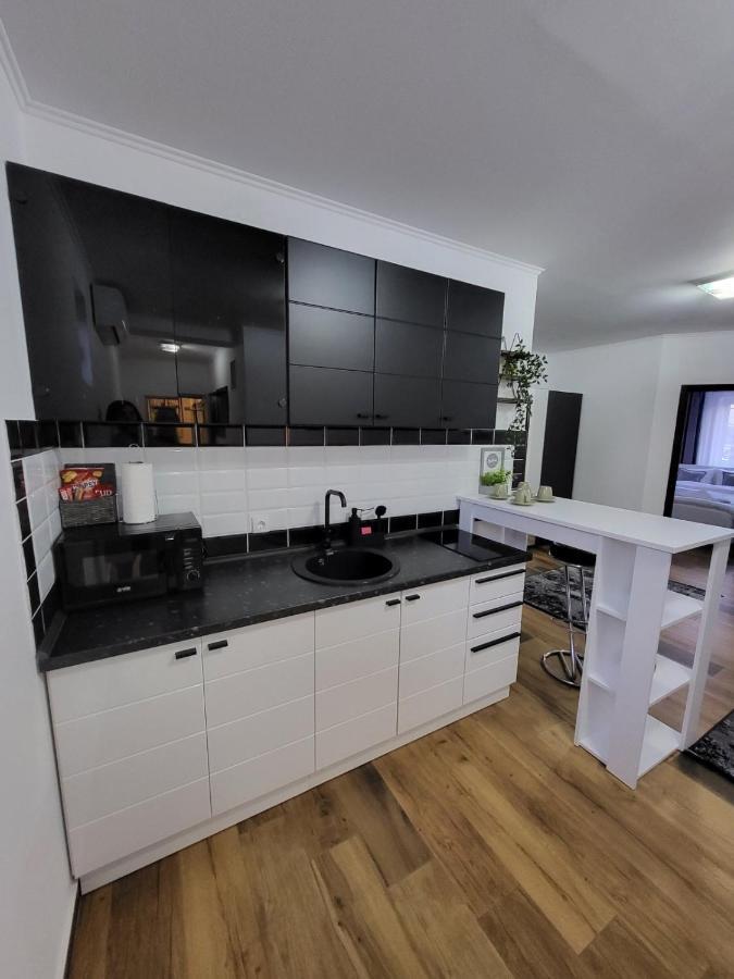 Sky Lux Apartmani Surčin Εξωτερικό φωτογραφία